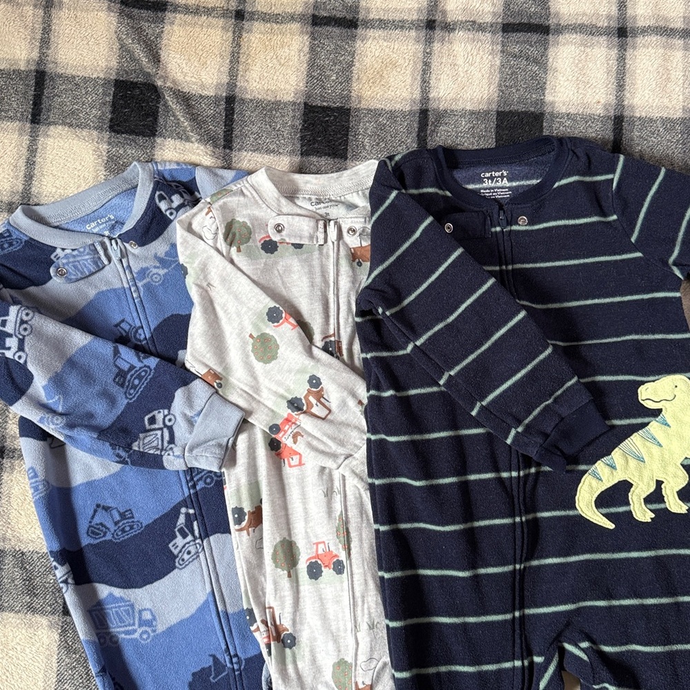 Carter’s 3T Pajama Bundle